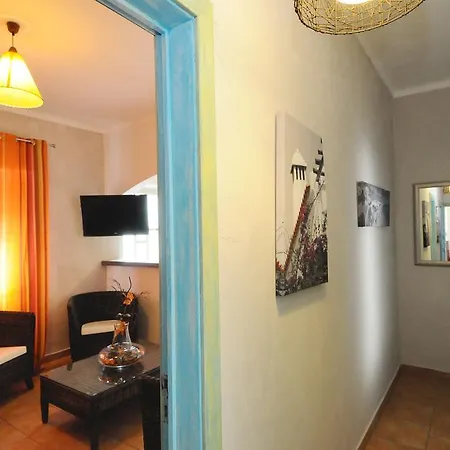 Rossio Αλμπουφέιρα